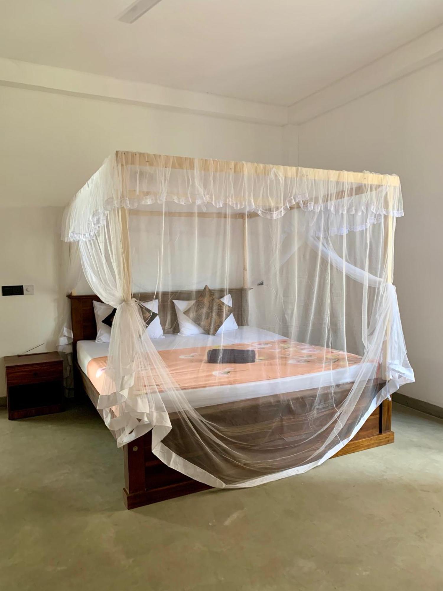Mrmango Weligama Apartment Luaran gambar